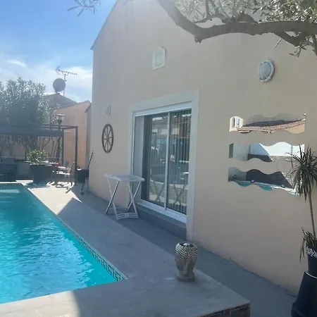 Magnifique , Piscine, Pres Des Plages *