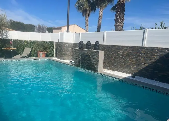Вилла Magnifique , Piscine ,hamam Pres Des Plages *